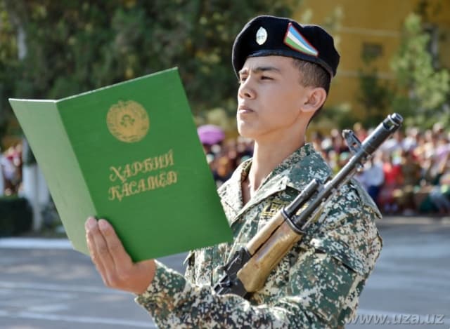 Safarbarlik chaqiruvi rezervi xizmatchisining to‘lagan badal pullari qay holatda qaytariladi?