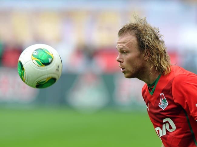 Vitaliy Denisov Osiyoning oktabr oyidagi eng yaxshi futbolchilaridan biri sifatida e'tirof etildi