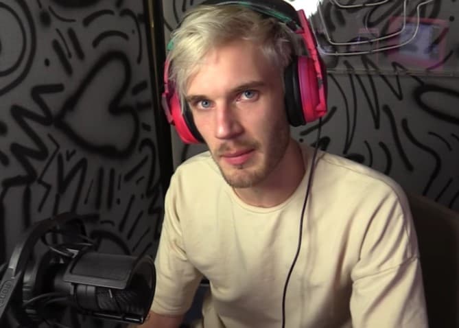 Dunyoning eng mashhur YouTube-blogeri yana irqchilikda ayblandi