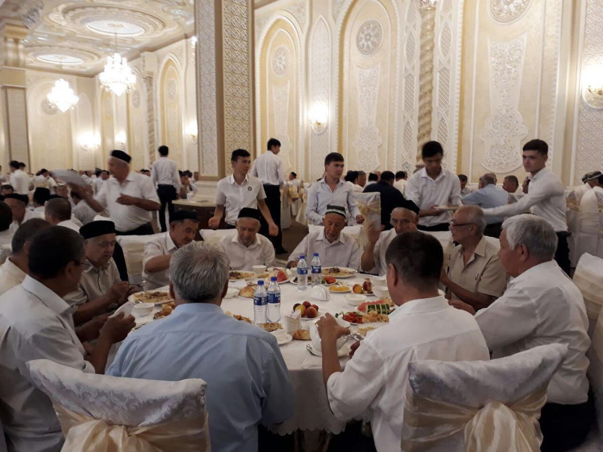Islom Karimov xotirasiga ehson oshi berildi