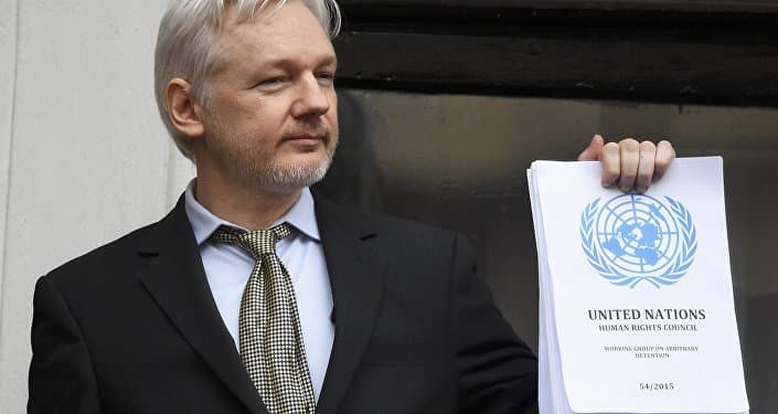 WikiLeaks Klinton saylov kampaniyasiga oid navbatdagi maxfiy ma'lumotlarni e'lon qildi