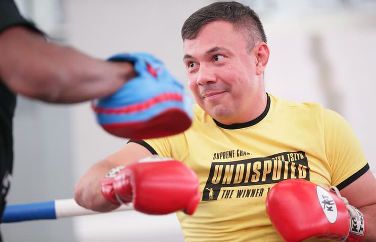 Sobiq bokschi Kostya Tszyuning o‘g‘li professional bokschi sifatida faoliyatini boshlamoqchi