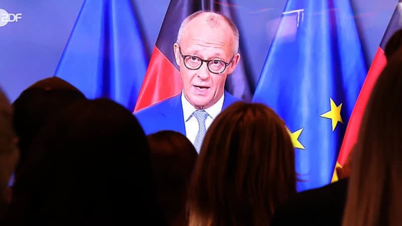 Germaniyadagi saylovlar: Mers partiyasi hamma yoqda pozitsiyalarni boy bermoqda