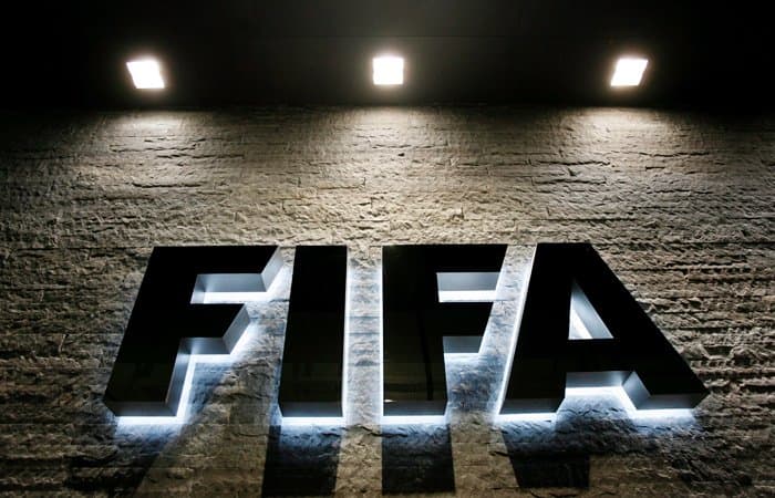 FIFA eng yaxshi futbolchi uchun mukofot topshirish reglamentini o‘zgartiradi