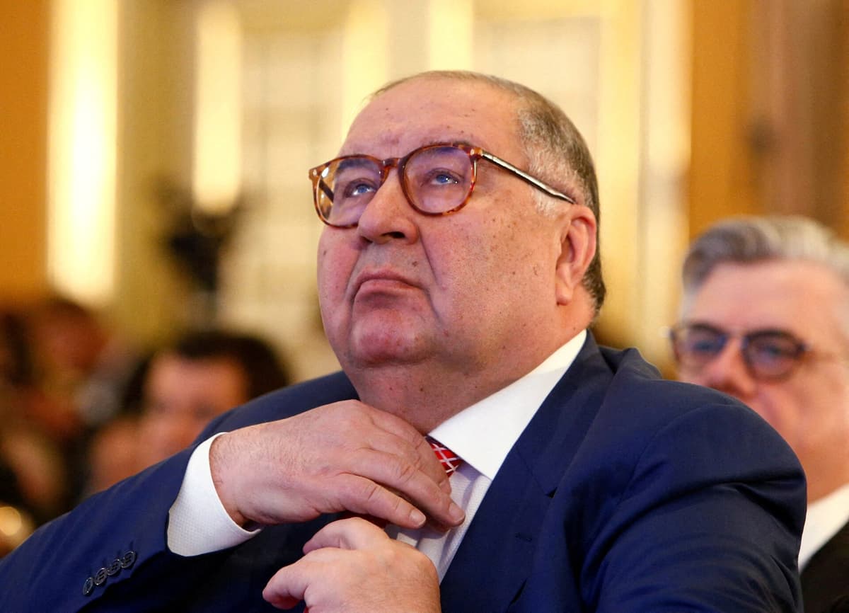 Yevropa Ittifoqi Alisher Usmonovni sanksiyalar roʻyxatidan chiqaradi
