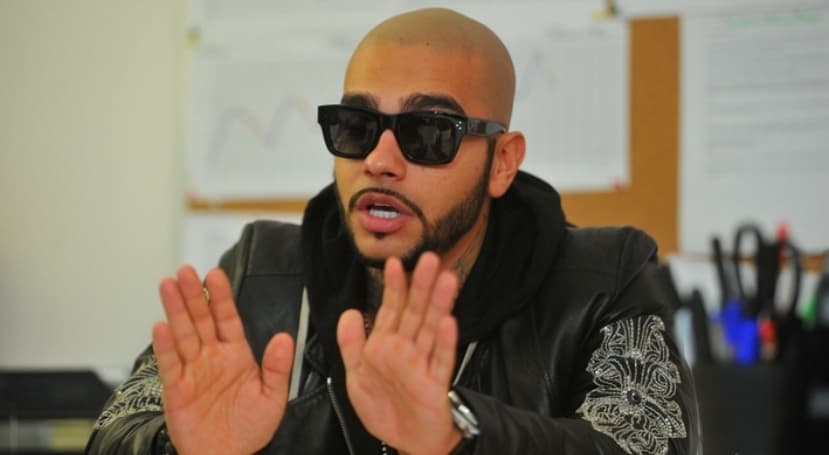 Timati Ramzon Qodirovning shaxsiy samolyoti ichki ko‘rinishi tasvirlangan suratni o‘chirib tashladi