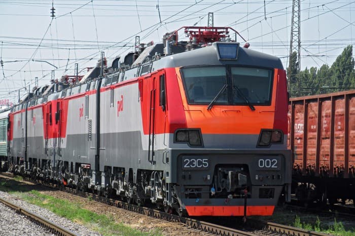 «Rossiyskiye jyeleznyye dorogi» 318 million rublga poyezdlar uchun avtopilot buyurtma qilmoqda