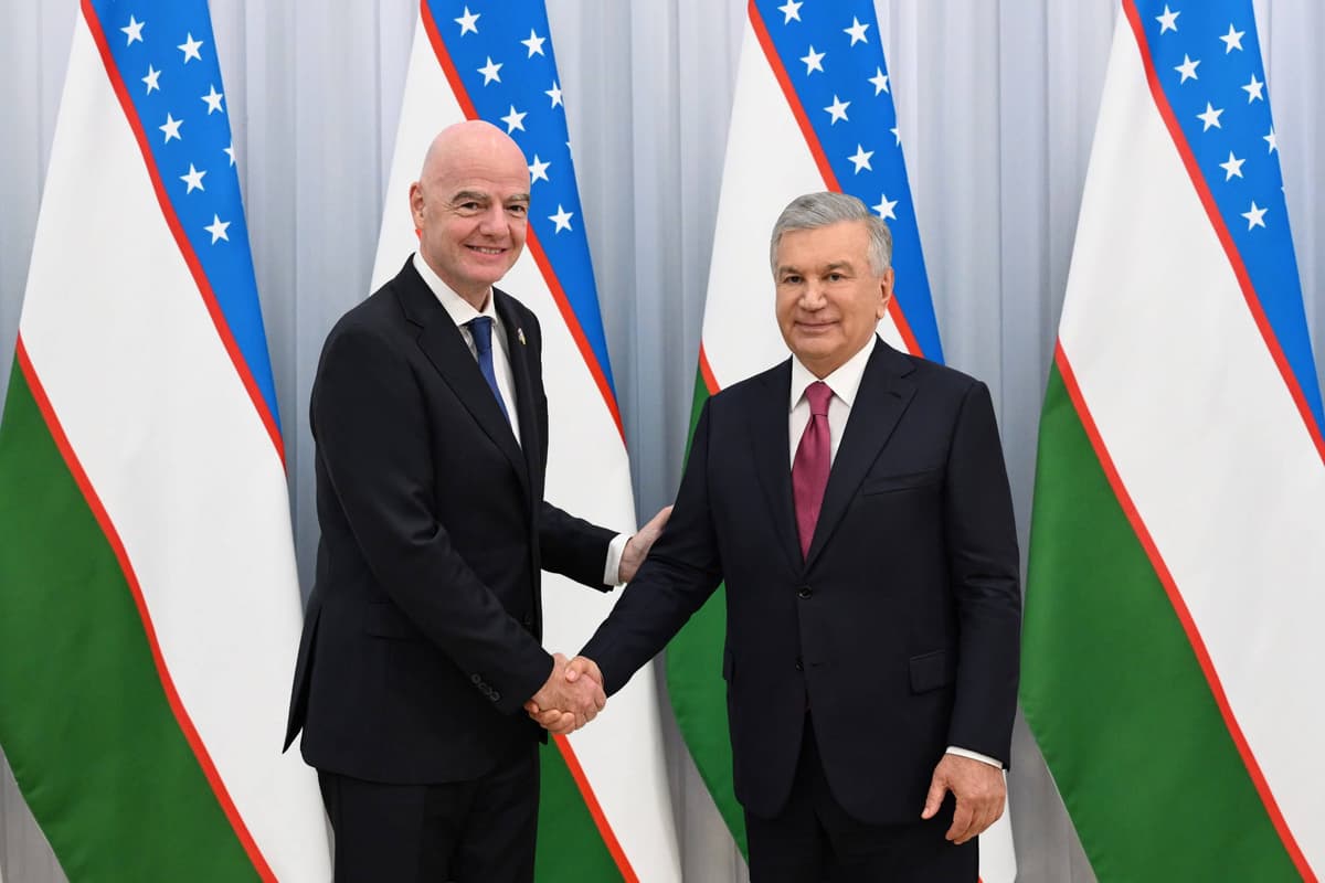 President Mirziyoyev, FIFA chief discuss 2027 U-20 World Cup in Uzbekistan and Azerbaijan