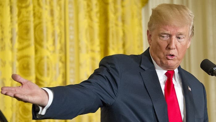 Трамп яқин ярим йилда ноқонуний муҳожирларнинг фарзандларини ҳайдамасликка ваъда берди