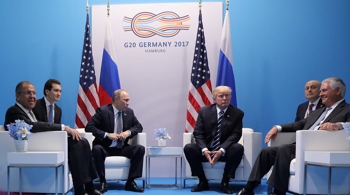 Putin Tramp bilan uchrashuvda nimalar haqida gaplashganini aytdi