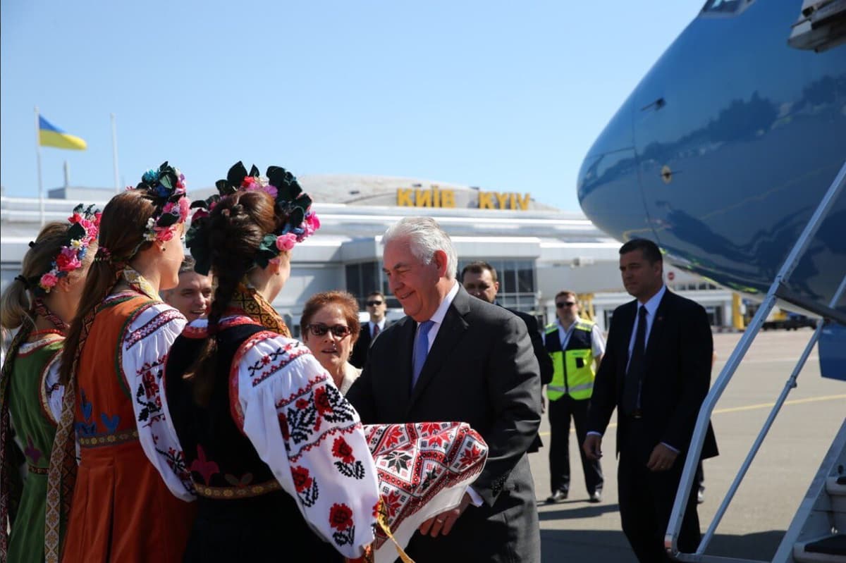 AQSh davlat kotibi Tillerson Kiyevga keldi