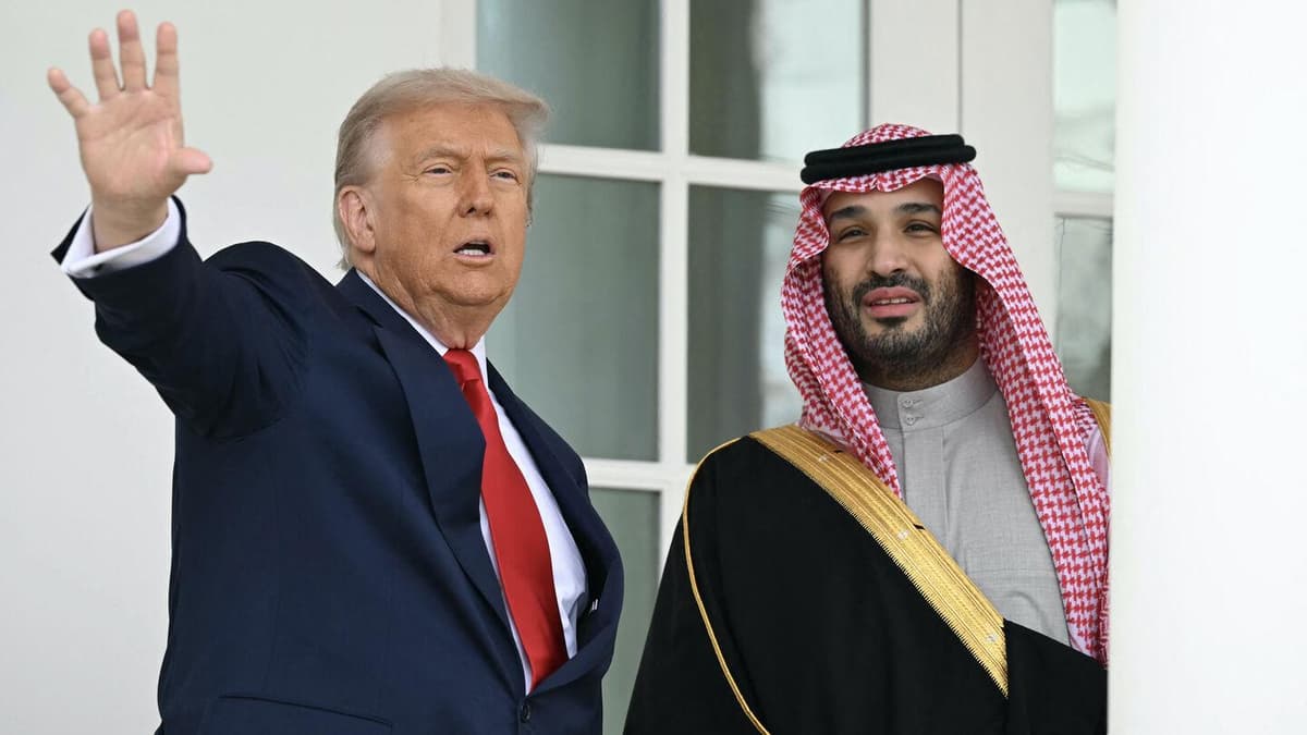 Трамп Саудия билан ядровий келишувни Конгрессга юборди