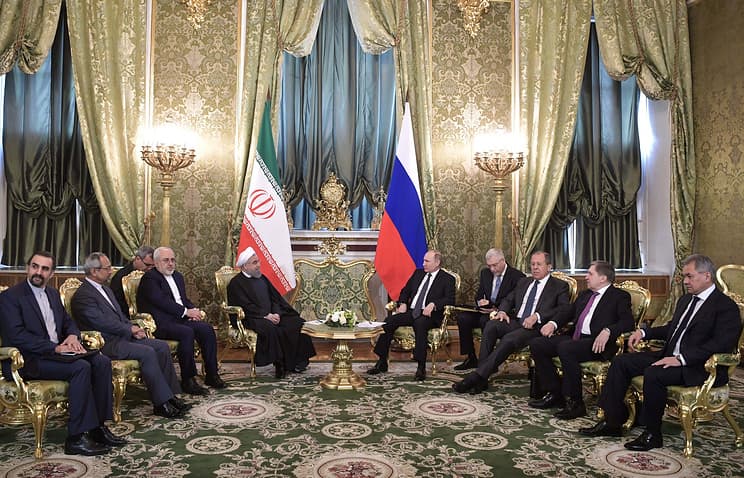 Rossiya va Eron turli sohalarda hamkorlik haqida 16 ta hujjat imzoladi