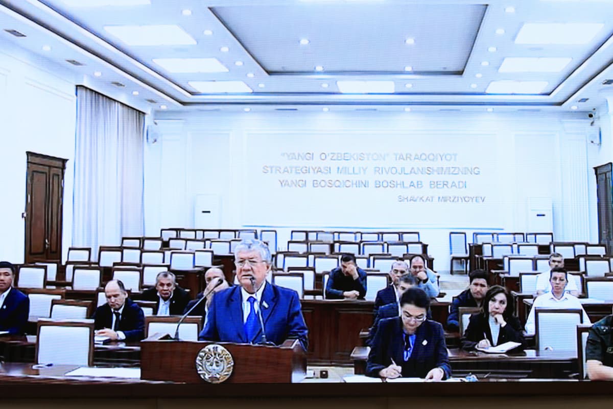 Senate approves multilateral treaty on friendship and cooperation with China