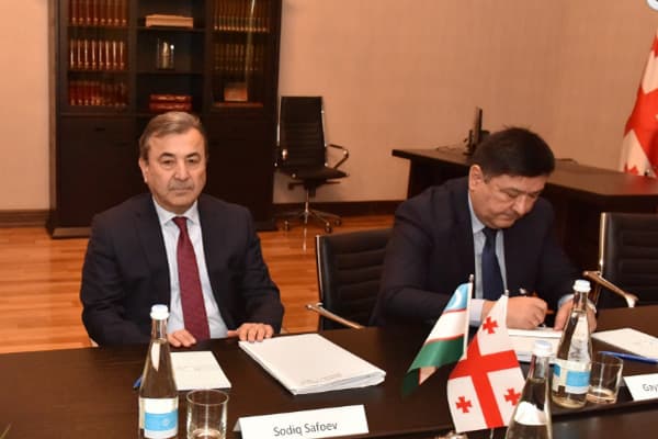 O‘zbekiston delegatsiyasi Gruziyaga bordi. Elchixonalar ochilishi mumkin