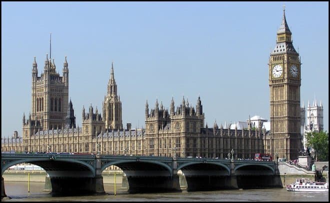Britaniya parlamenti mamlakat yadro zaxirasi bo‘yicha ovoz beradi