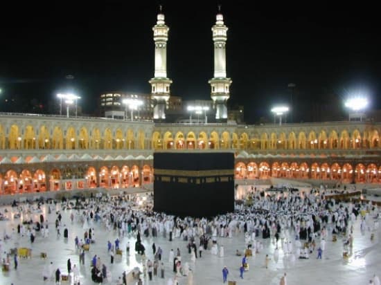Makkada Ka'ba yoping‘ichi – Kisvaning ko‘rgazmasi ochildi