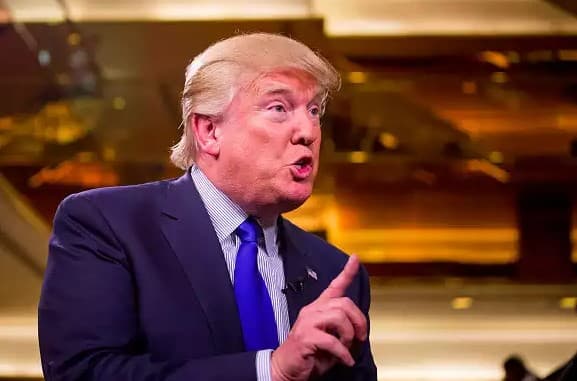 Трамп президентлик сайловларидан номзодини ҳеч қачон олмаслигини айтди