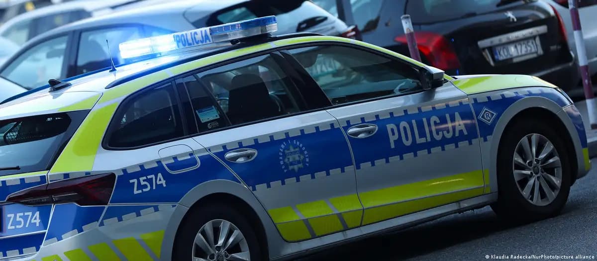 «Qonli juma»: Polshada qotillik rejalashtirishda gumonlangan talaba ushlandi