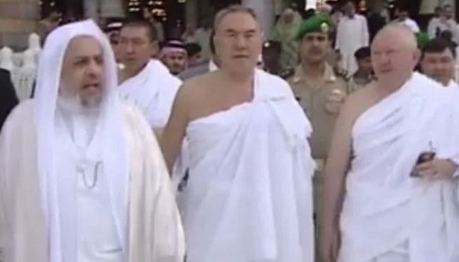 Nursulton Nazarboyevning Ka'ba ziyoratida bo‘lgani videosi taqdim etildi