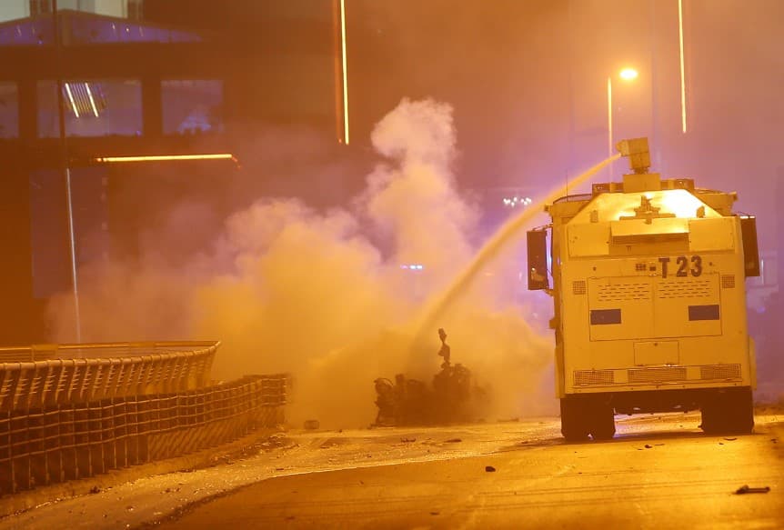 Fotojamlanma: Istanbulda gumburlagan yana bir ovoz