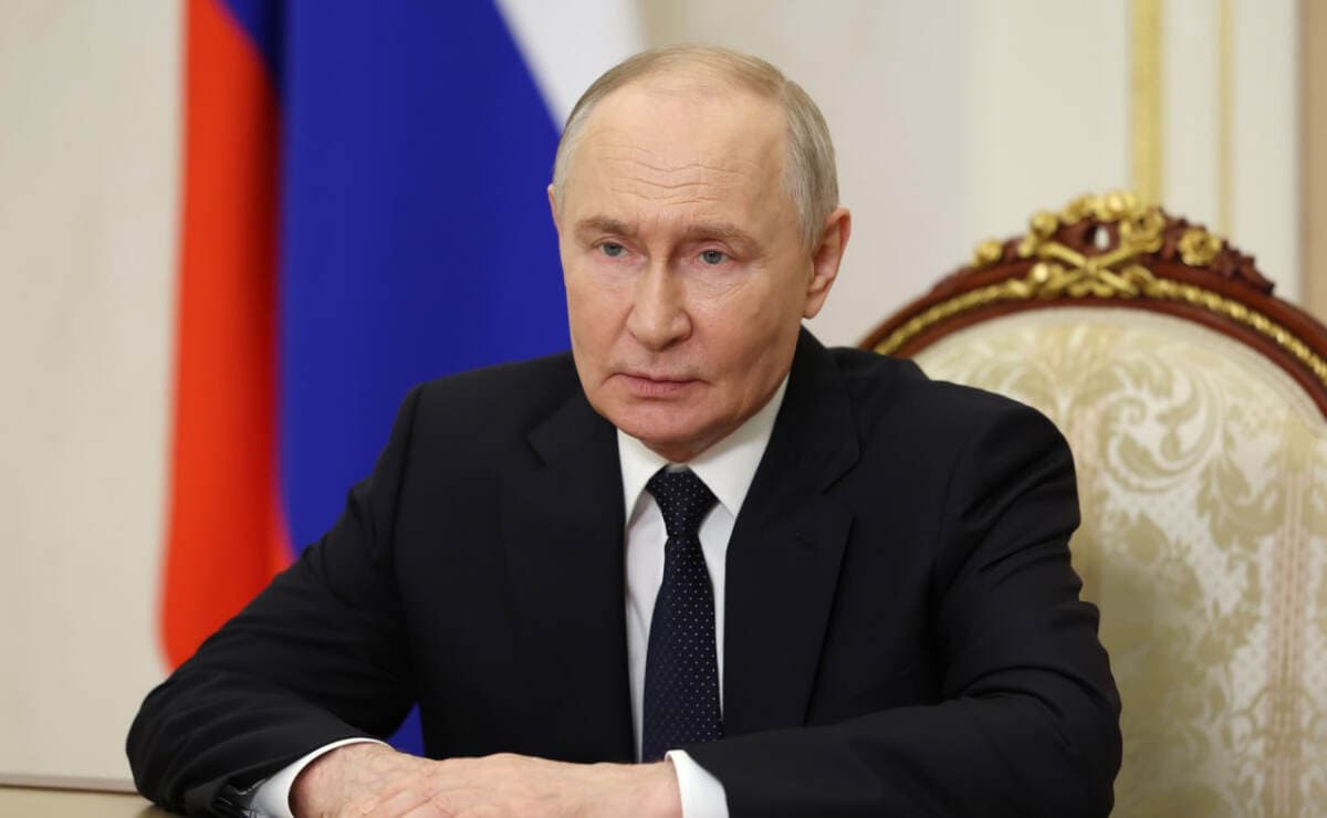 Путин Россия ҳарбийларининг урушдан қайтишига тайёргарлик кўришга чақирди