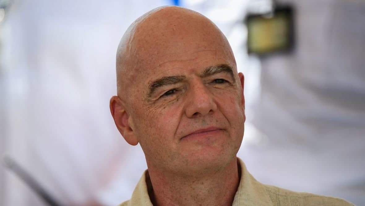 Infantino atrofida yangi mojaro: u UYeFAda ishlagan vaqtida ma’shuqasiga katta pul to‘lashda ayblanmoqda