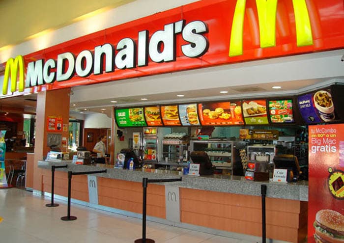 Биринчи McDonald's 77 ёшда: Компания фаолиятига бир назар