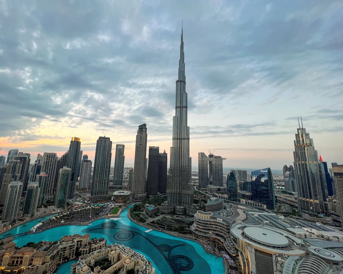 Dubay sayyohlar uchun 800 dollardan pul beryaptimi? Javob: yo‘q