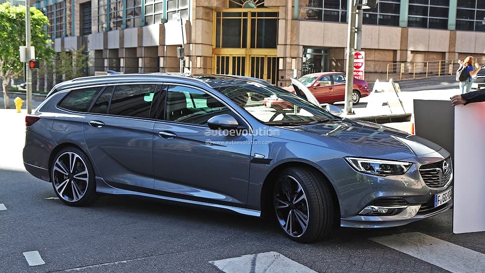 Yangi Opel Insignia modelining tashqi ko‘rinishiga oid suratlar paydo bo‘ldi