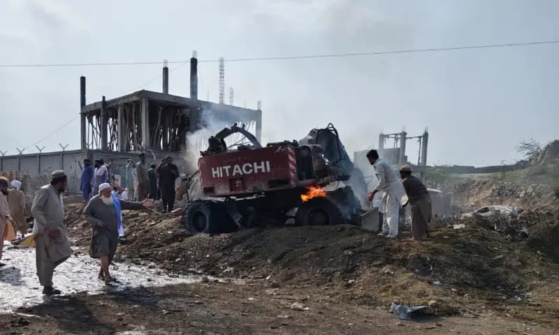 Pokistondagi portlashda 12 kishi halok boʻldi, 35 kishi jarohatlandi