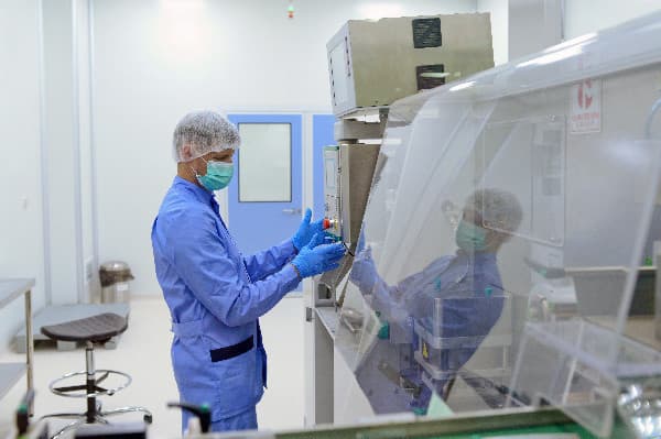 O‘zbekistonda farmatsevtika industrial zonalari paydo bo‘ladi