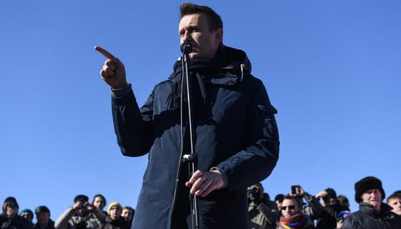 Навальний ҳафта охирида Умумроссия норозилик намойиши бўлиб ўтишини эълон қилди
