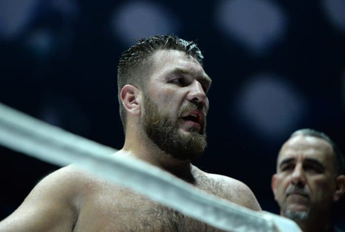 Ruslan Chagayev WBA kamaridan mahrum etildi