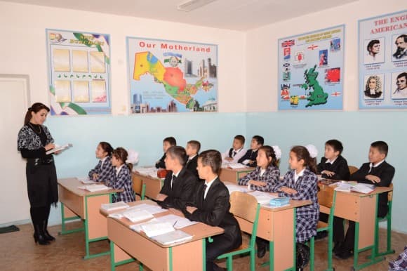 Maktablarga biriktirilgan yangi "Kamolot"chilar tartibsiz va dars qoldiruvchi o‘quvchilar ro‘yxatini tuzadi
