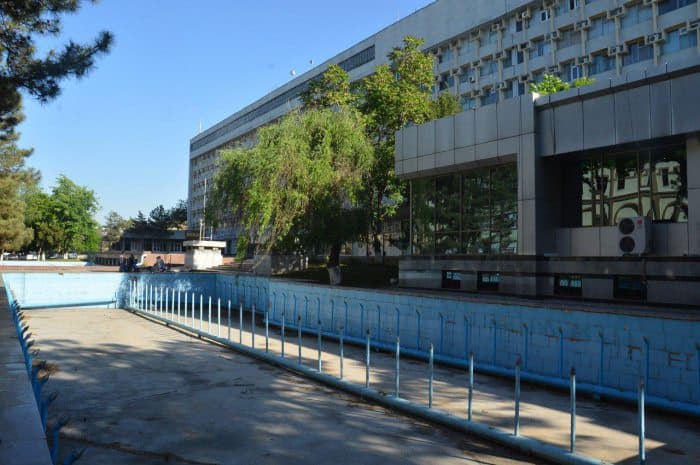 Матбуотчилар кўчасидаги фаввора эътибордан четда қолмоқда