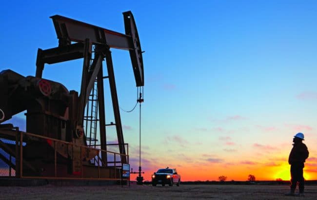 Brent нефти нархи деярли 2,5 йил ичида илк бор 62 доллардан ошди