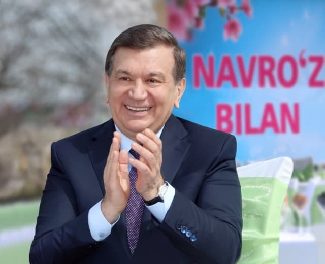Foto va video: Shavkat Mirziyoyev Navro‘z saylida qatnashdi