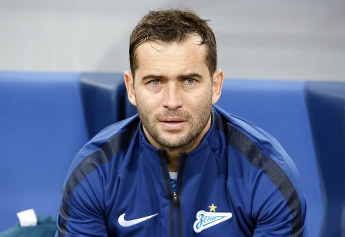 Aleksandr Kerjakov futbolchilik faoliyatini yakunladi