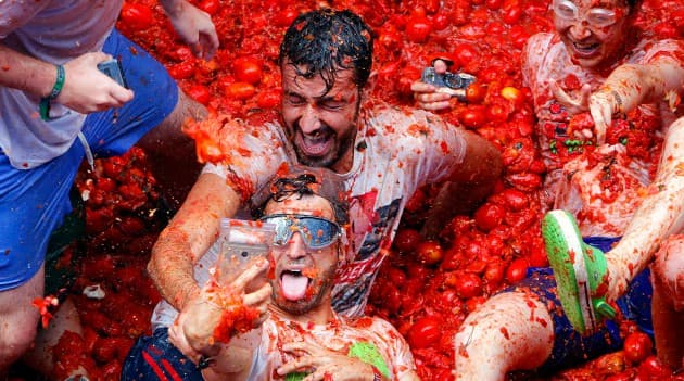 Foto: Ispaniyada pomidor festivali bo‘lib o‘tdi