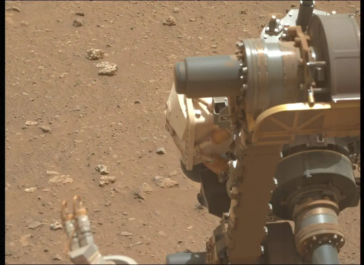 NASA Марснинг янги суратларини эълон қилди