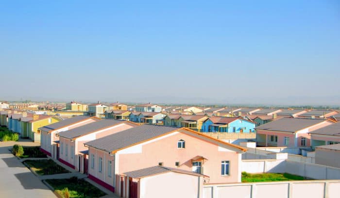 Qishloqlarda quriladigan arzon uylarning qiymatlari 75,5 mln so‘mdan 182 mln so‘mgacha bo‘ladi