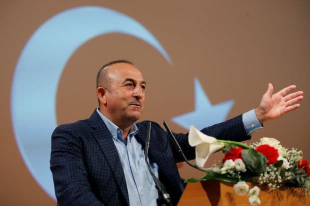 Turkiya vaziri Niderlandiyani "fashizm poytaxti" deb atadi