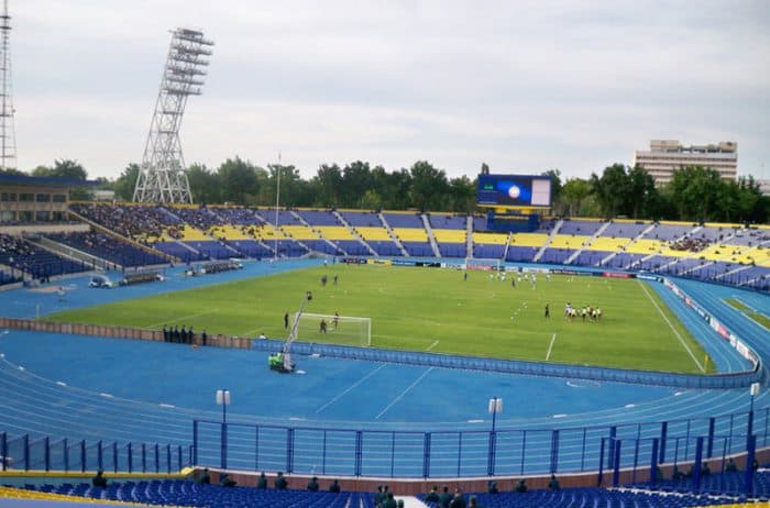O‘zbekistonda ishlagan xorijlik mutaxassis Toshkentdagi stadionlar doim liq to‘lishini aytdi