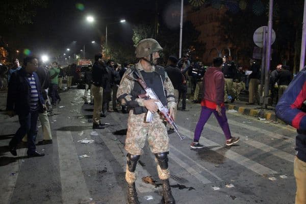 Lahorda portlash yuz berishi oqibatida 16 kishi halok bo‘ldi