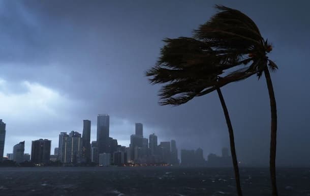 "Irma" dovuli Florida shtatida