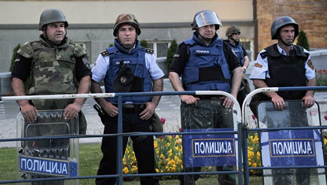 OAV: Makedoniya parlamenti binosida portlovchi qurilma aniqlandi