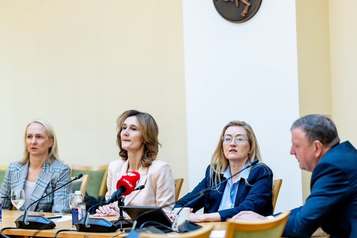 Литва Марказий Осиё мамлакатлари фуқароларидан иш визаси учун аризалар қабул қилишни тўхтатди