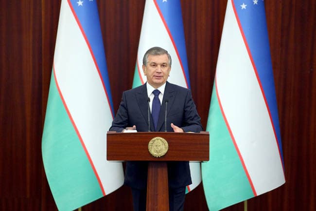 Mirziyoyev biznes-ombudsman to‘g‘risidagi qonunni imzoladi
