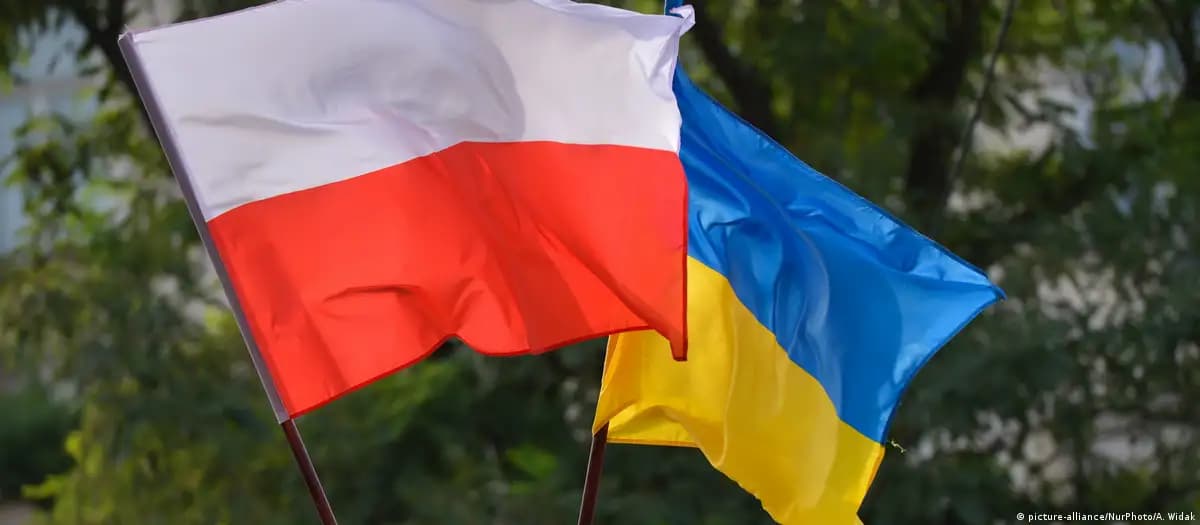ОАВ: Полша «УИА йили» можароси сабаб Украинага йирик қурол пакетини тўхтатди